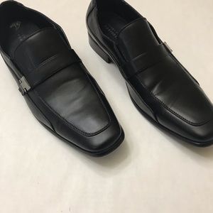 Perry Ellis portfolio men’s black dress shoes